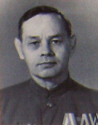 ЕВГЕНИЙ ЛАВРЕНТЬЕВИЧ МОКРУШИН